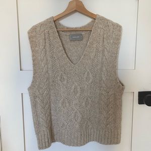 Everlane sweater vest SZ M